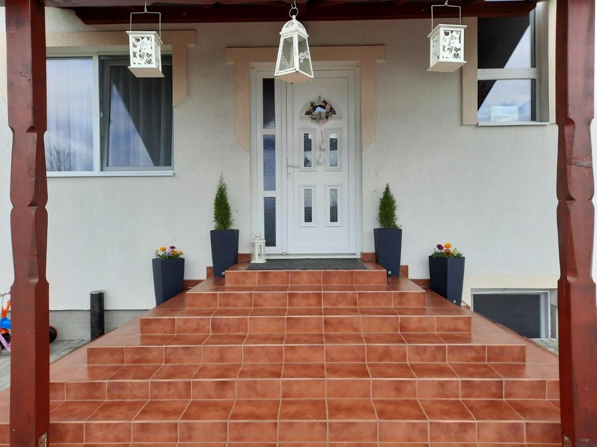 Villa Prestige Совата Экстерьер фото